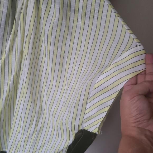 Banana Republic White Yellow Striped Short Sleeve Ruffle Collar V-Neck Blouse XL - Picture 7 of 9